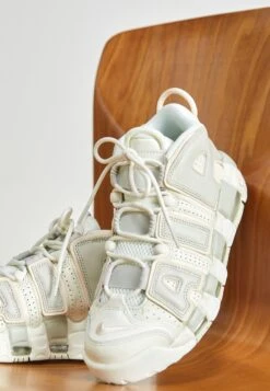 Nike Sportswear Air More Uptempo - High-Top Trainers - Sail/Guava Ice/Bone 11 Nike Sportswear Air More Uptempo - High-Top Trainers - Sail/Guava Ice/Bone -Fashion Store 0fbaf3b31dbb4aa39ecf60cf92d0b3d9