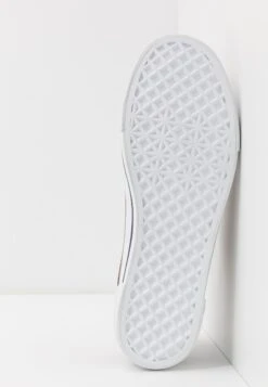 Pier One Trainers - Cognac -Fashion Store 145a34f35dfa413597a2a65581546fa1