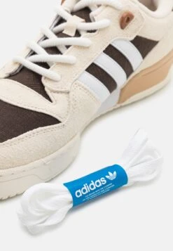 Adidas Originals Rivalry Unisex - Trainers - White/Footwear White/Dark Brown -Fashion Store 45697989ee17434bba499bb016f5eca6