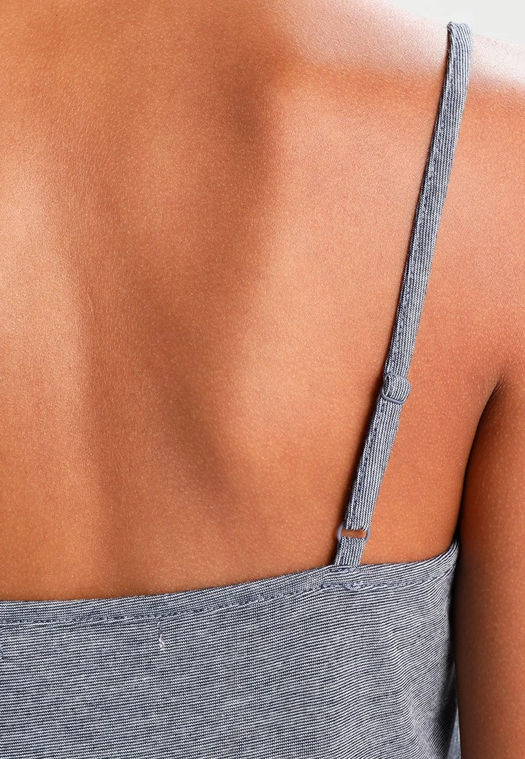 Anna Field Sarah Short Pj Set- Pyjama Set - Off-White/Dark Blue 6 Anna Field Sarah Short Pj Set- Pyjama Set - Off-White/Dark Blue - Image 4