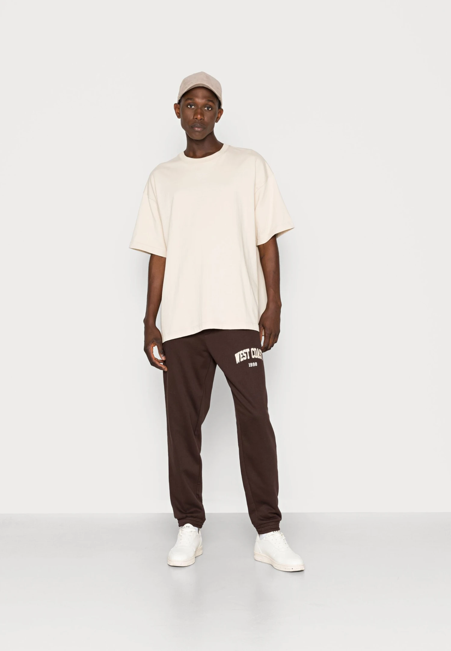 YOURTURN Unisex - Tracksuit Bottoms - Dark Brown 4 YOURTURN Unisex - Tracksuit Bottoms - Dark Brown - Image 2