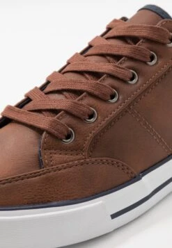 Pier One Trainers - Cognac -Fashion Store 4fce289cf24f430ab9774853c35a696c