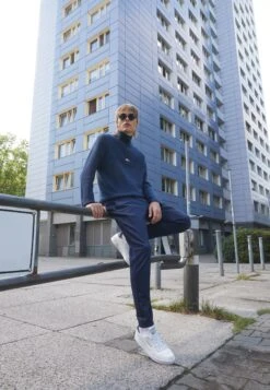 Reebok Classic Club C Clean Unisex - Trainers - Pure Grey/Footwear White/Vector Navy 12 Reebok Classic Club C Clean Unisex - Trainers - Pure Grey/Footwear White/Vector Navy -Fashion Store 6cc6169f109141c18191c370cc34d091