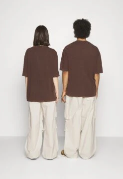 YOURTURN Unisex - Cargo Trousers - White -Fashion Store 7c134202bf934dad81d73ae035635b6d