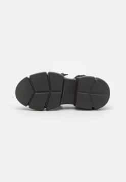 KOI FOOTWEAR Raining Vengeance Charm Platform - Platform Sandals -Fashion Store 8af96e279da4412abb7e46876eaff0a1