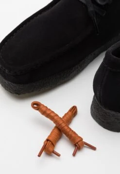 Clarks Originals Wallabee - Casual Lace-Ups - Black -Fashion Store 96fe2f3b9e144a95a6cb274da6229cf7