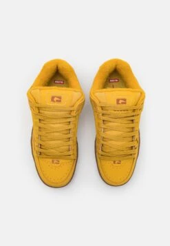Globe Tilt - Skate Shoes - Wheat/Bronze -Fashion Store a72c6f6aa7f84d92a404e2eeeb28decb
