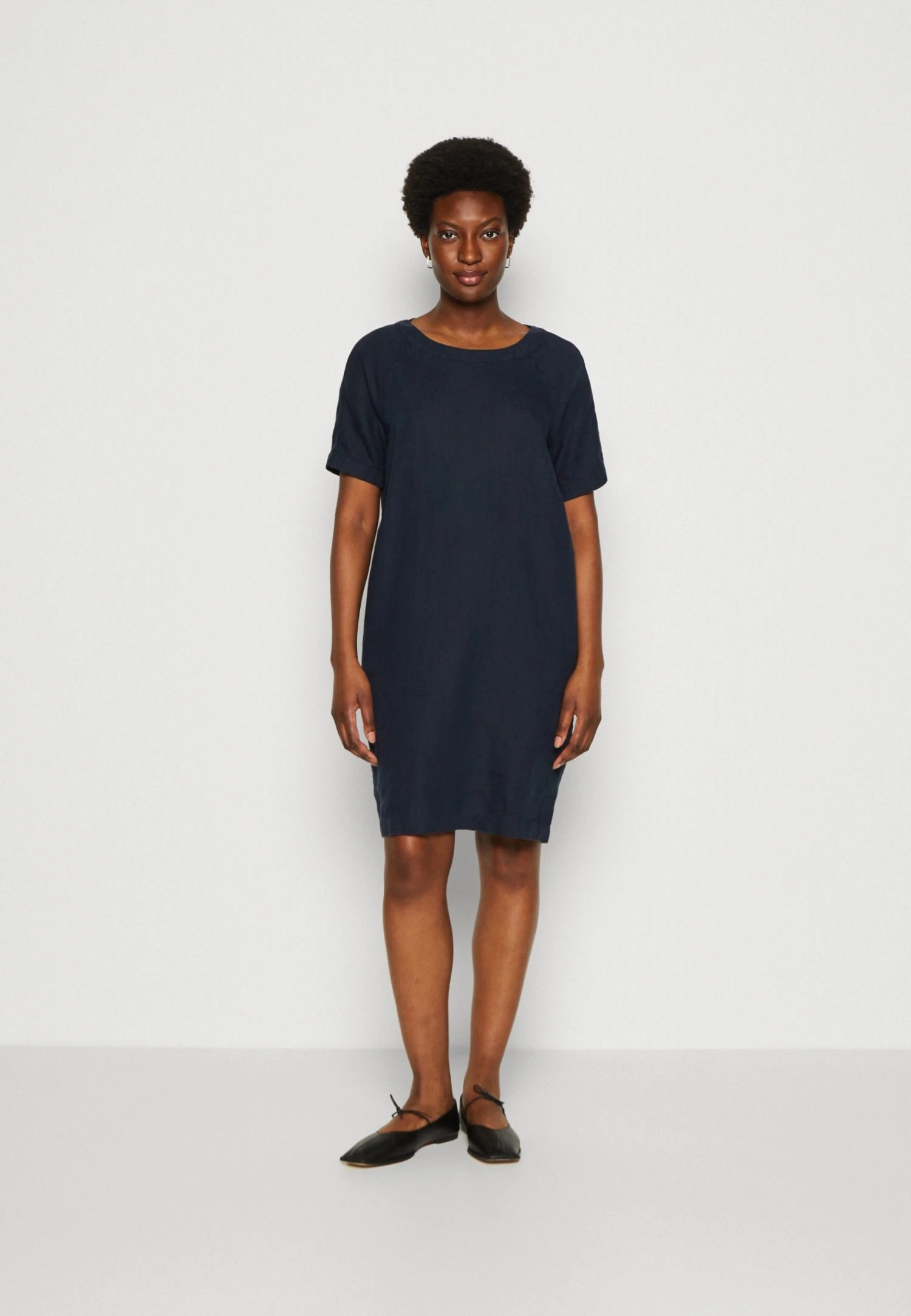 Marc O'Polo Dress Sportiv Style Slightly Egg Shaped Raglan Sleeve - Day Dress - Deep Blue Sea 3 Marc O'Polo Dress Sportiv Style Slightly Egg Shaped Raglan Sleeve - Day Dress - Deep Blue Sea