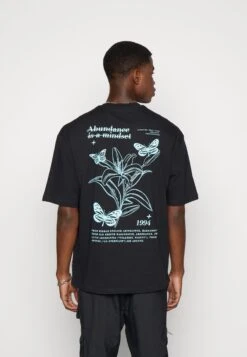 YOURTURN Chest Tee Unisex - Print T-Shirt - 802 - Black 10 YOURTURN Chest Tee Unisex - Print T-Shirt - 802 - Black -Fashion Store b2af27d4ebd04411a960eb8d69437ecf