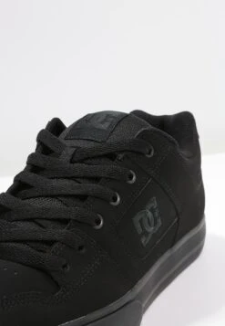 DC SHOES Pure - Trainers - Black -Fashion Store b60c0b3770f24f45a11c9ef021f73ce5