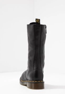 Dr. Martens Virginia - Lace-Up Boots -Fashion Store c38753fd93914497a1b56abe64679b79