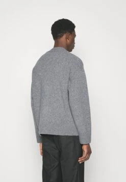 Hugo Sopro - Cardigan - Medium Grey -Fashion Store c8e8342763554a29a390e3cc0d4ae647