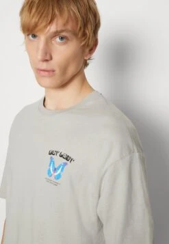 YOURTURN Get Lost Tee Unisex - Print T-Shirt - Grey -Fashion Store cc93eeecdcab4e609a0e74345f7665ba