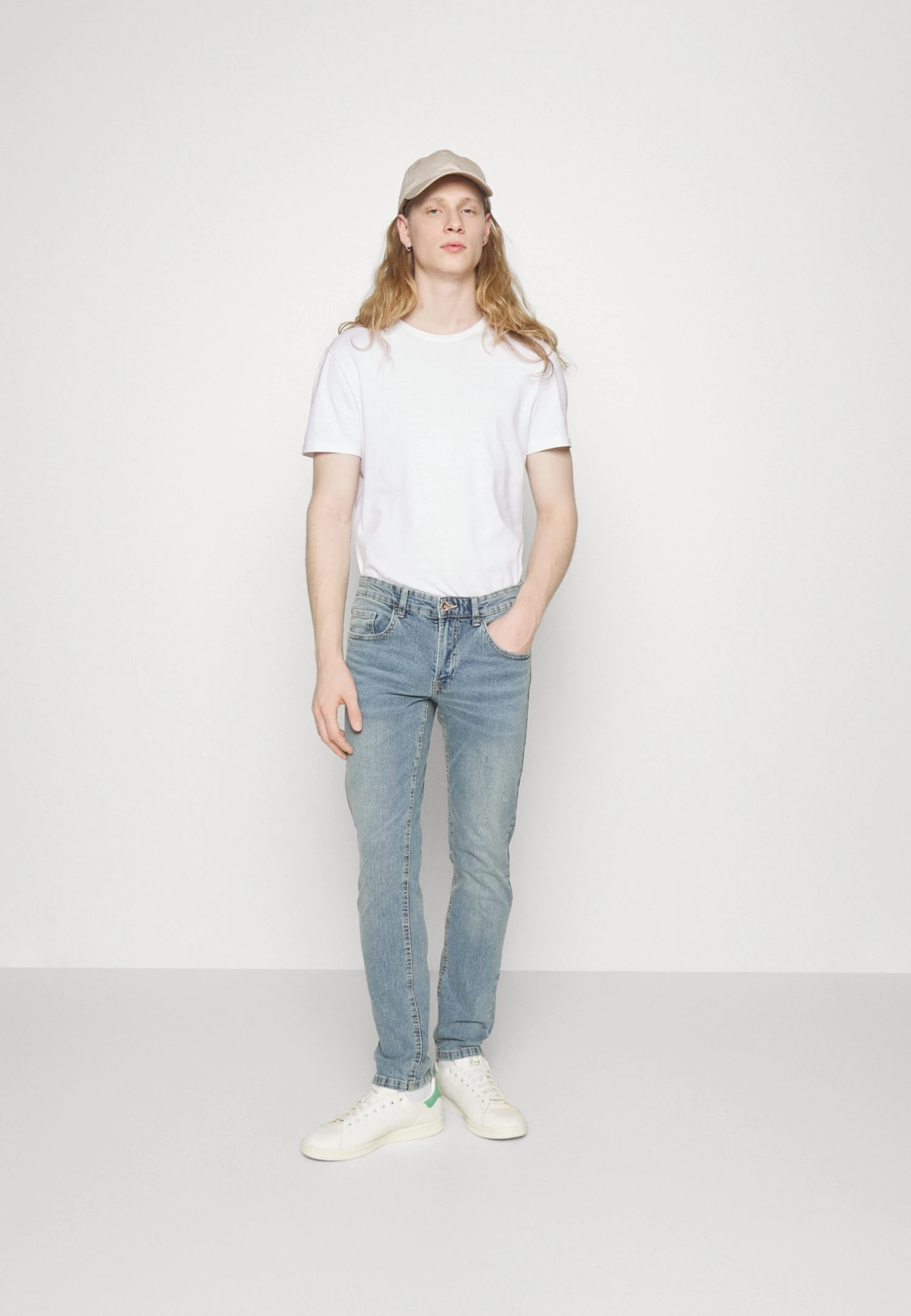 Redefined Rebel Copenhagen- Slim Fit Jeans - Light Blue 4 Redefined Rebel Copenhagen- Slim Fit Jeans - Light Blue - Image 2