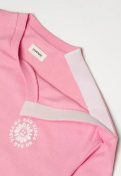 YOURTURN Unisex - Sweatshirt - Pink -Fashion Store d411d8941abf449392799edbf491d6e9