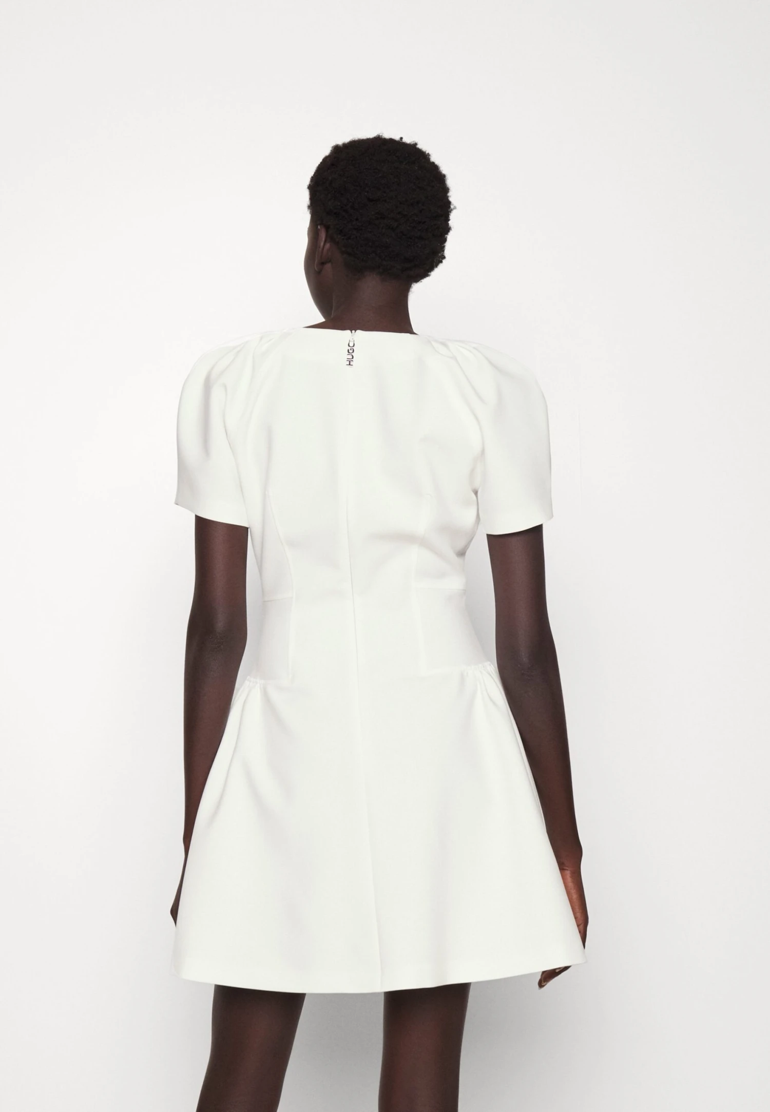 Hugo Karlola - Day Dress - Offwhite 5 Hugo Karlola - Day Dress - Offwhite - Image 3