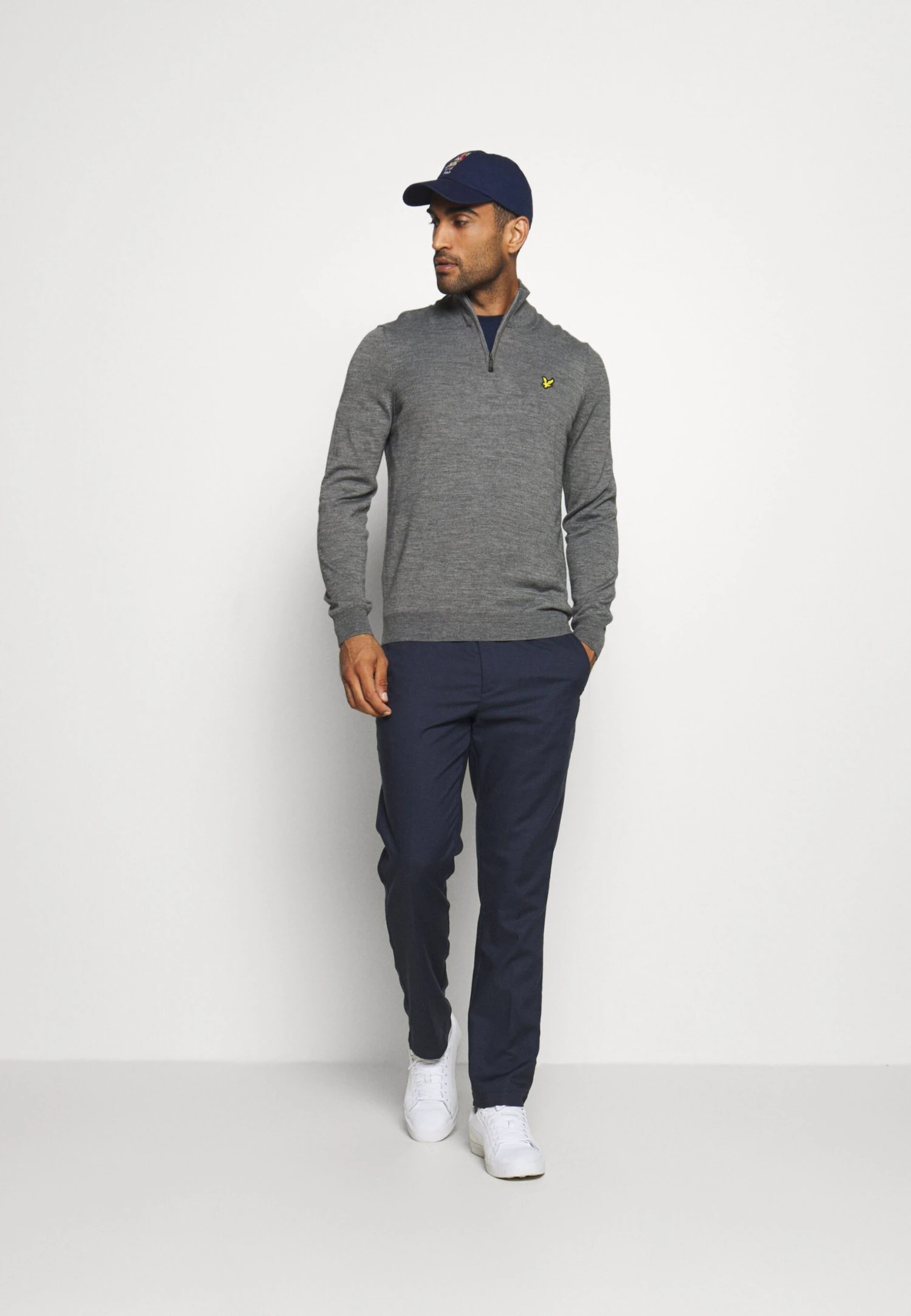 Lyle & Scott Golf Core Zip Mix - Jumper - Mid Grey Marl 4 Lyle & Scott Golf Core Zip Mix - Jumper - Mid Grey Marl - Image 2